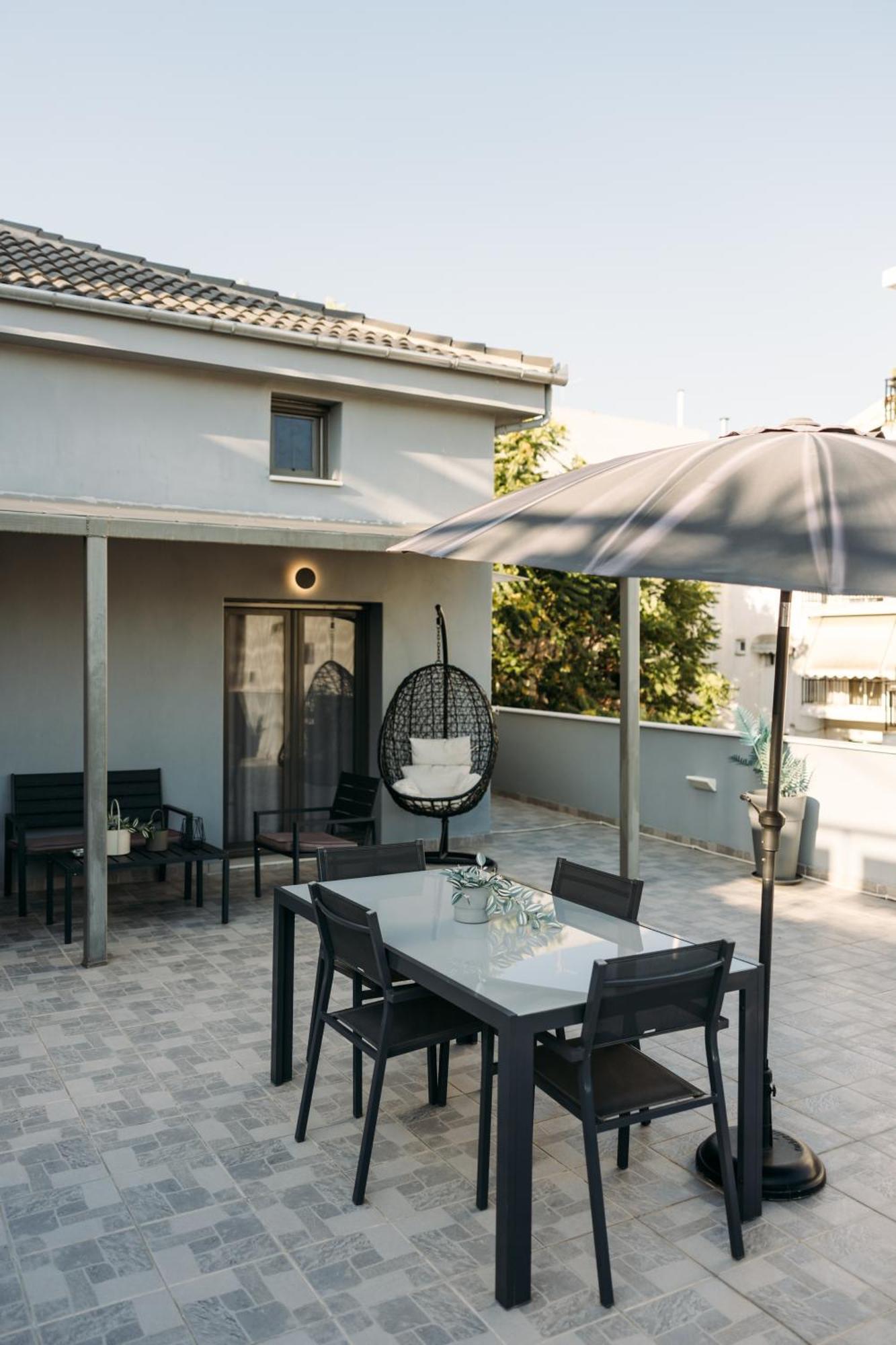 Volos Suites Center Екстериор снимка