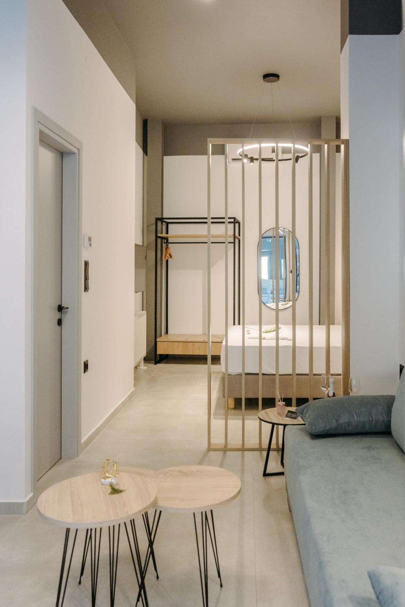 Volos Suites Center Екстериор снимка