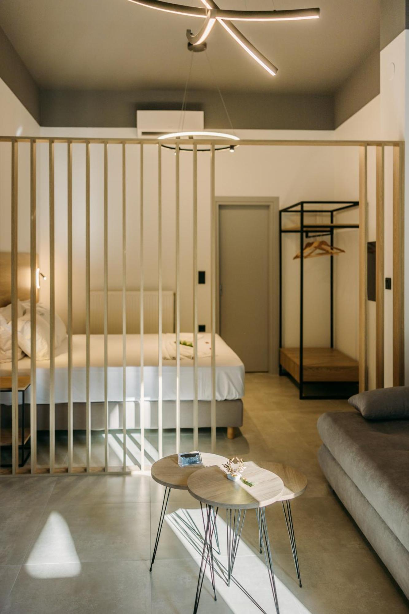 Volos Suites Center Екстериор снимка