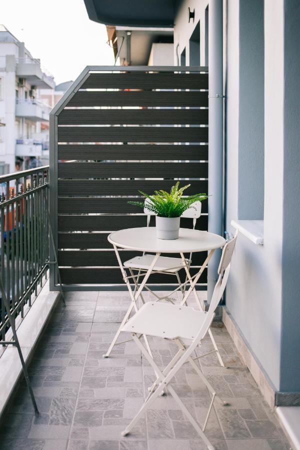 Volos Suites Center Екстериор снимка