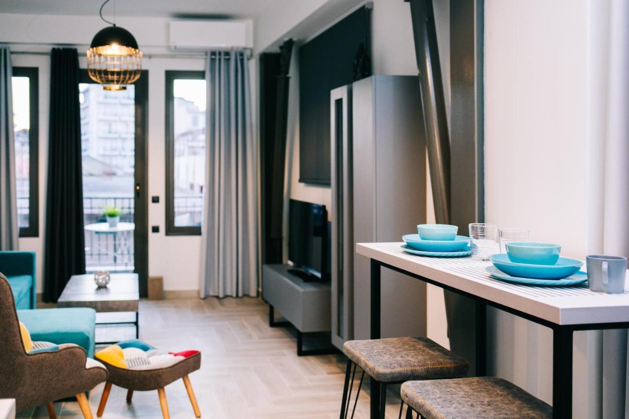 Volos Suites Center Екстериор снимка