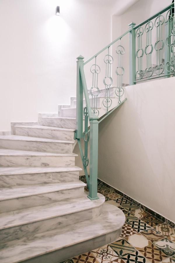 Volos Suites Center Екстериор снимка