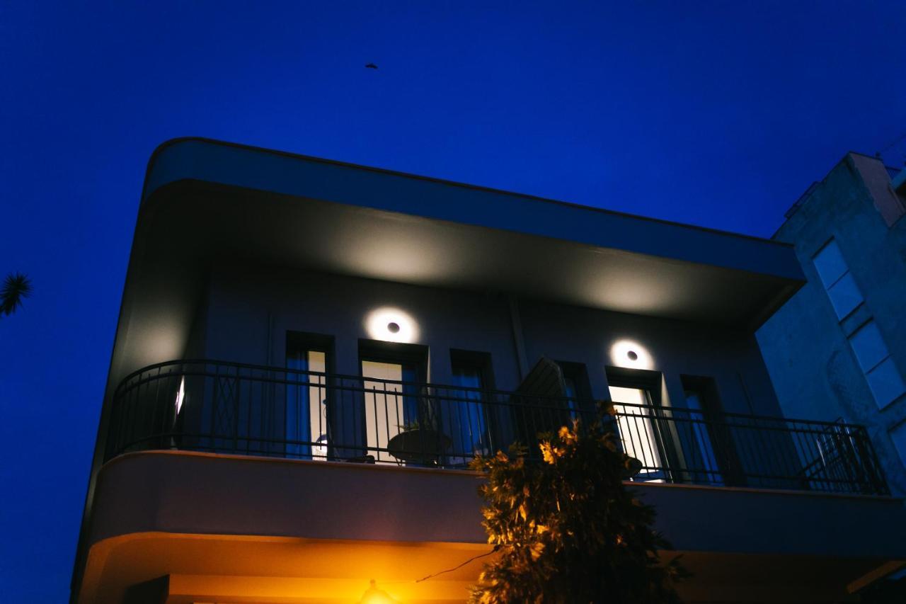 Volos Suites Center Екстериор снимка