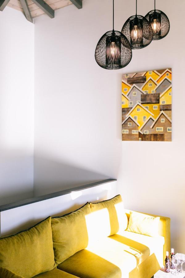 Volos Suites Center Екстериор снимка
